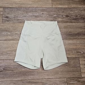 Womens ethos biker shorts sz M